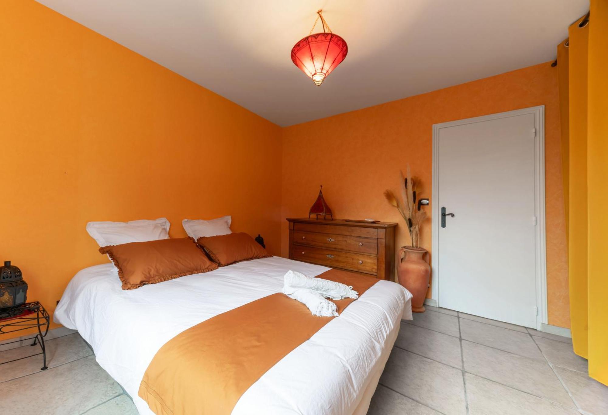 La Petite Maison Gannat Eksteriør billede