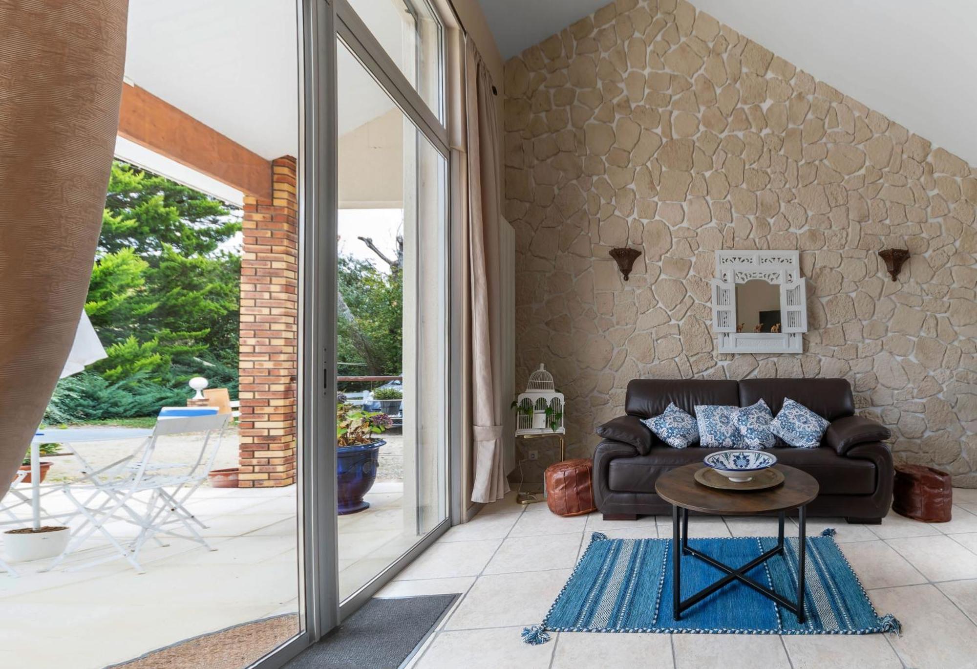 La Petite Maison Gannat Eksteriør billede
